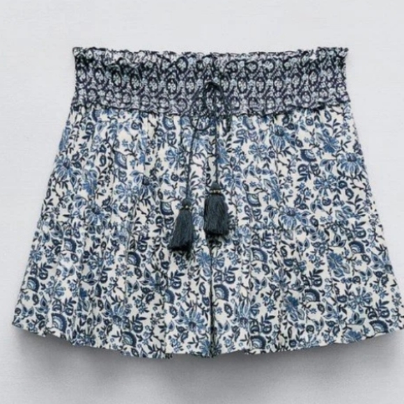 🎉HP🎉 NWOT...Zara Floral Print Ruffle Boho 100% Cotton Skirt/Skort Size M - Picture 6 of 7